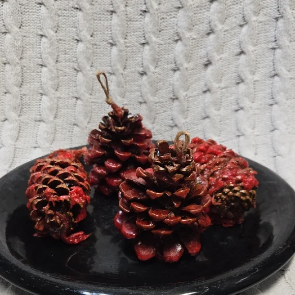LAST! Hand Crafted Festive Aroma Pine Cone Wax Starters 2 pack - Picture 6 of 8